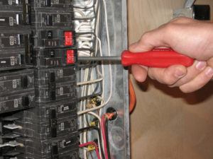 Cincinnati electrician for residential and commercial electrical repairs