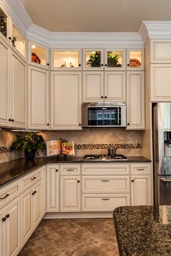 Cabinet Lighting for Kitchen